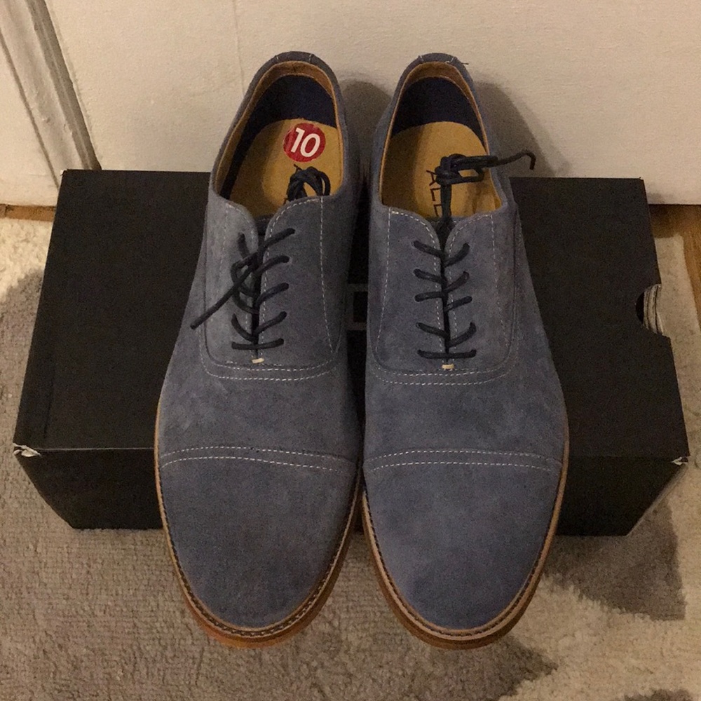Men’s Suede Oxford shoes, Size 10